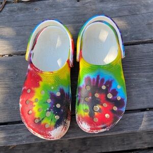 Rainbow Crocs, size C13